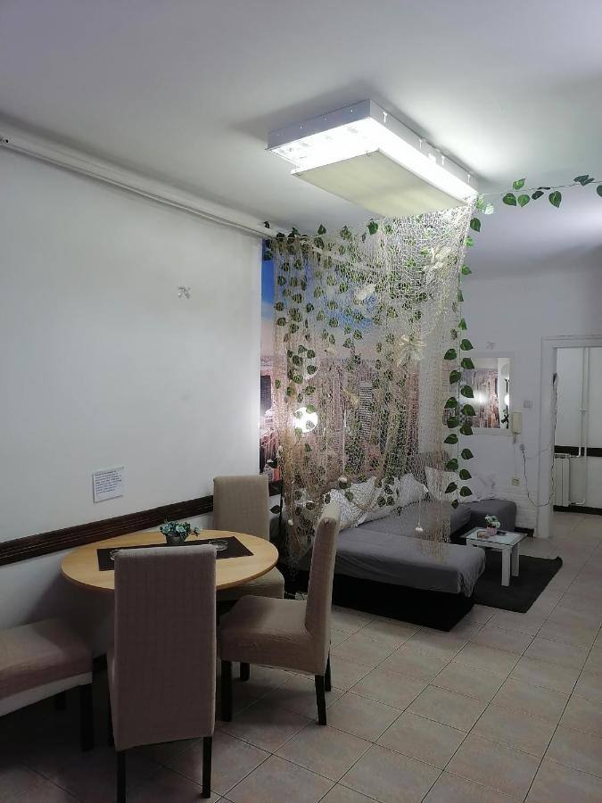 Low Cost Apartment เบลเกรด ภายนอก รูปภาพ
